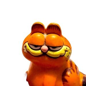 Vintage  Garfield  Toy Figure